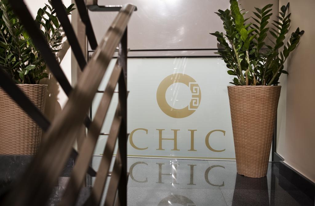 Hotel Chic