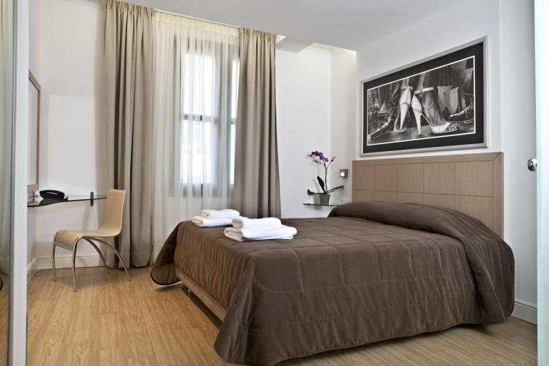 Hotel Chic